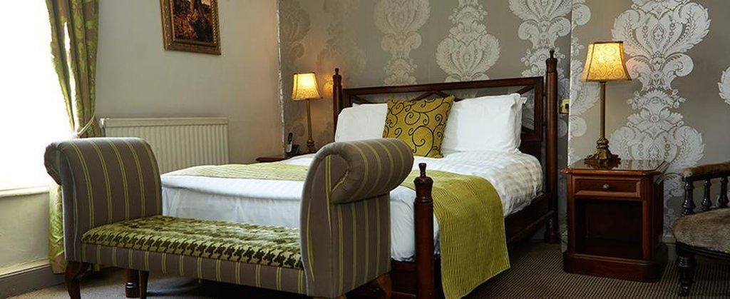 White Hart Hotel By Greene King Inns Braintree Extérieur photo